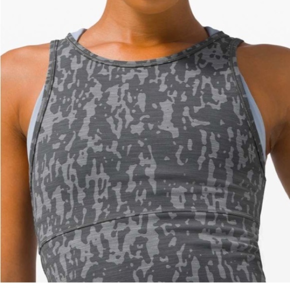 NWOT lululemon Power Pivot Tank *Tough Heathered PU Black Asphalt Grey Size 4 - Picture 4 of 10